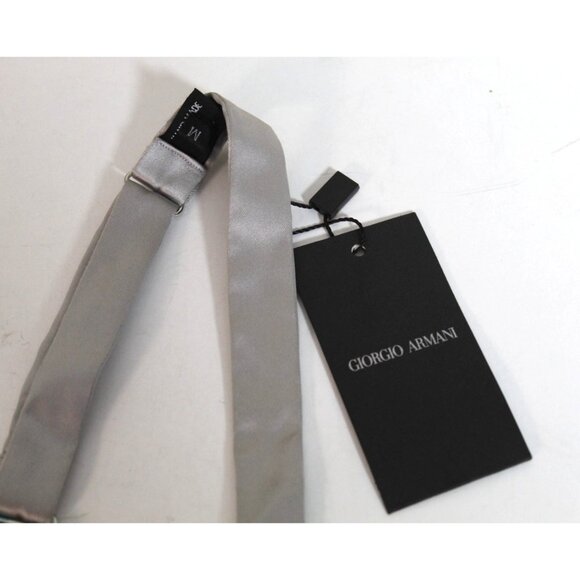 Giorgio Armani 100% Silk Bow Tie Silver NWT Formal Tuxedo Medium Made in Italy - Picture 5 of 7